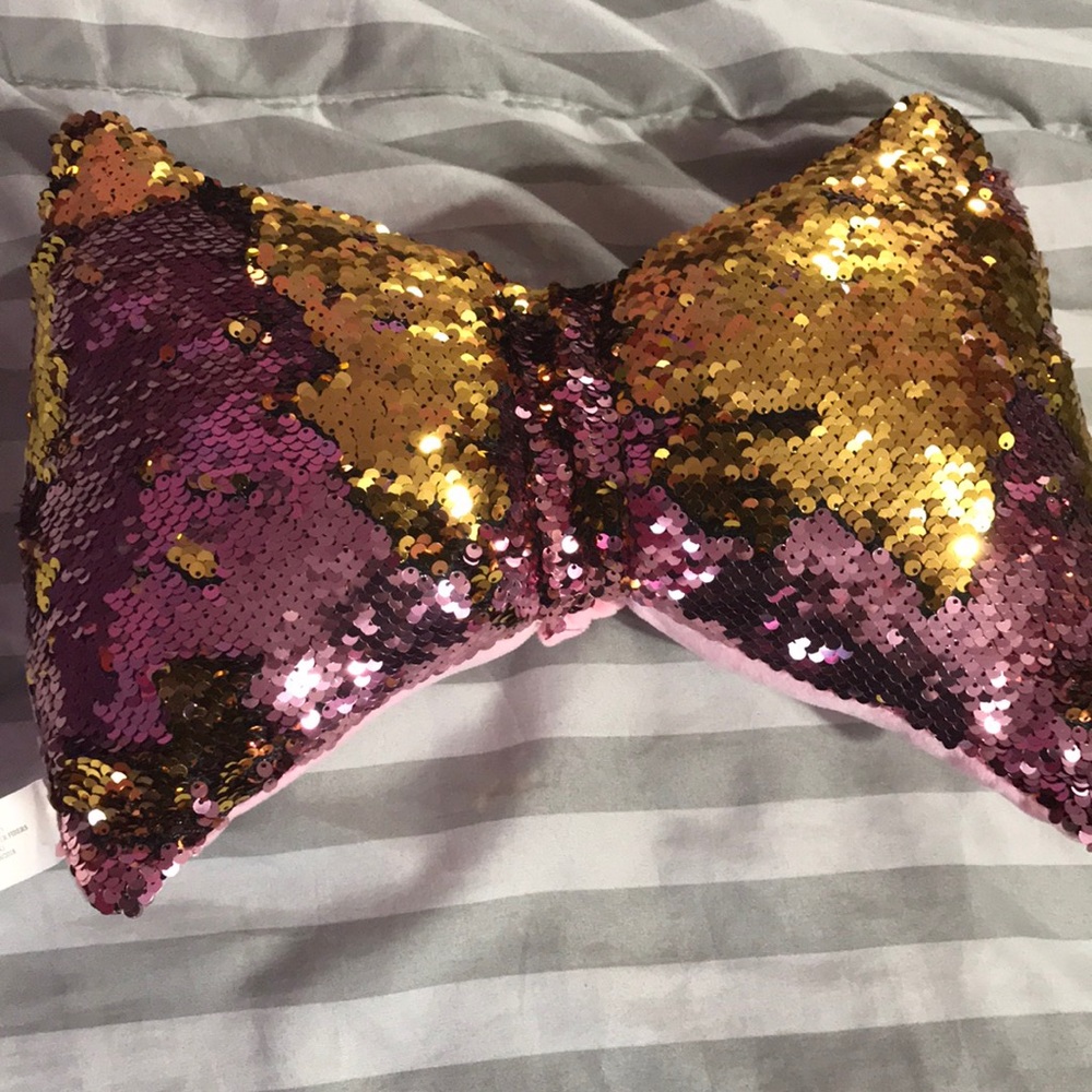 Sequin Bow impression shaped COLOR CHANGING pillow